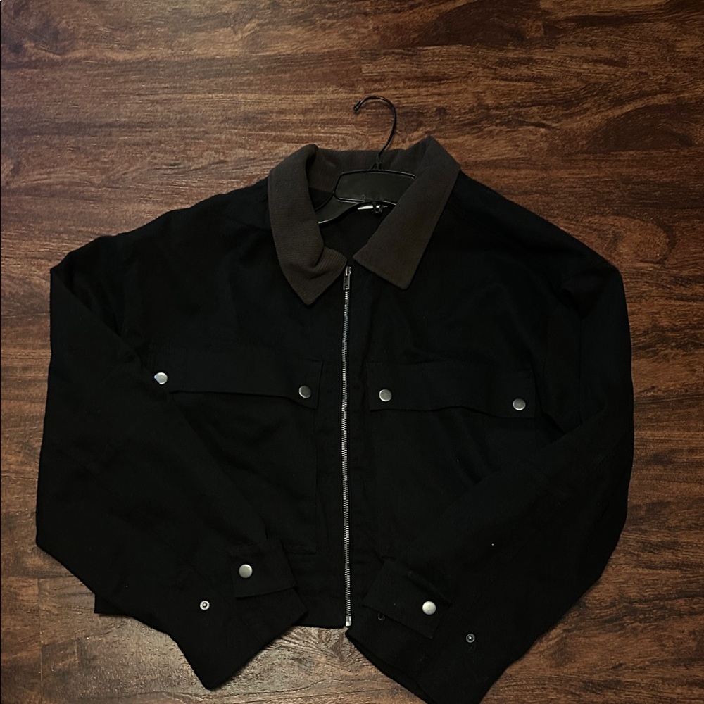 Unisex Black Jacket with Brown Collar